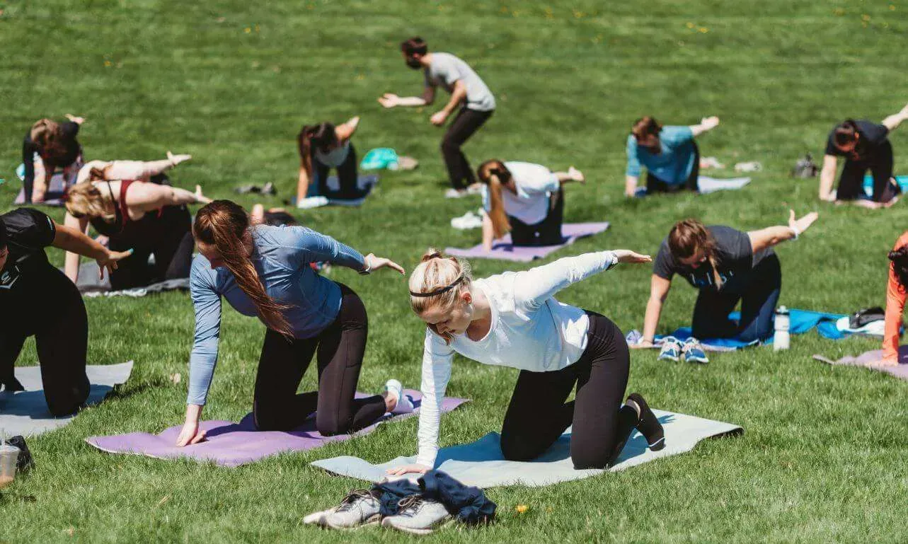 Video: How To Stretch Your Wrist Flexors